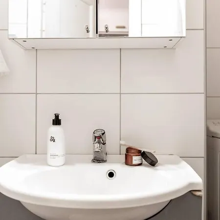 Lägenhet Tilava Yksio Hameenpuistossa *
